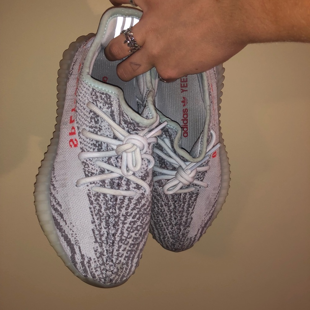 SOLD*** YEEZY BOOST 350 “BLUE TINT”